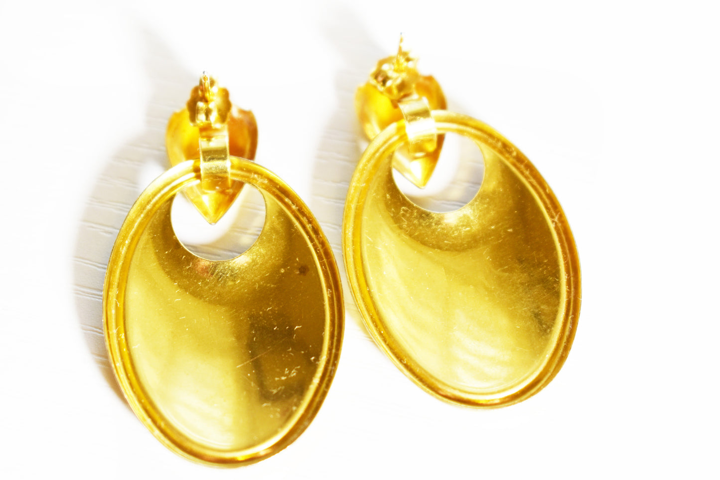 Vintage Simply Whispers Oval Drop Earrings