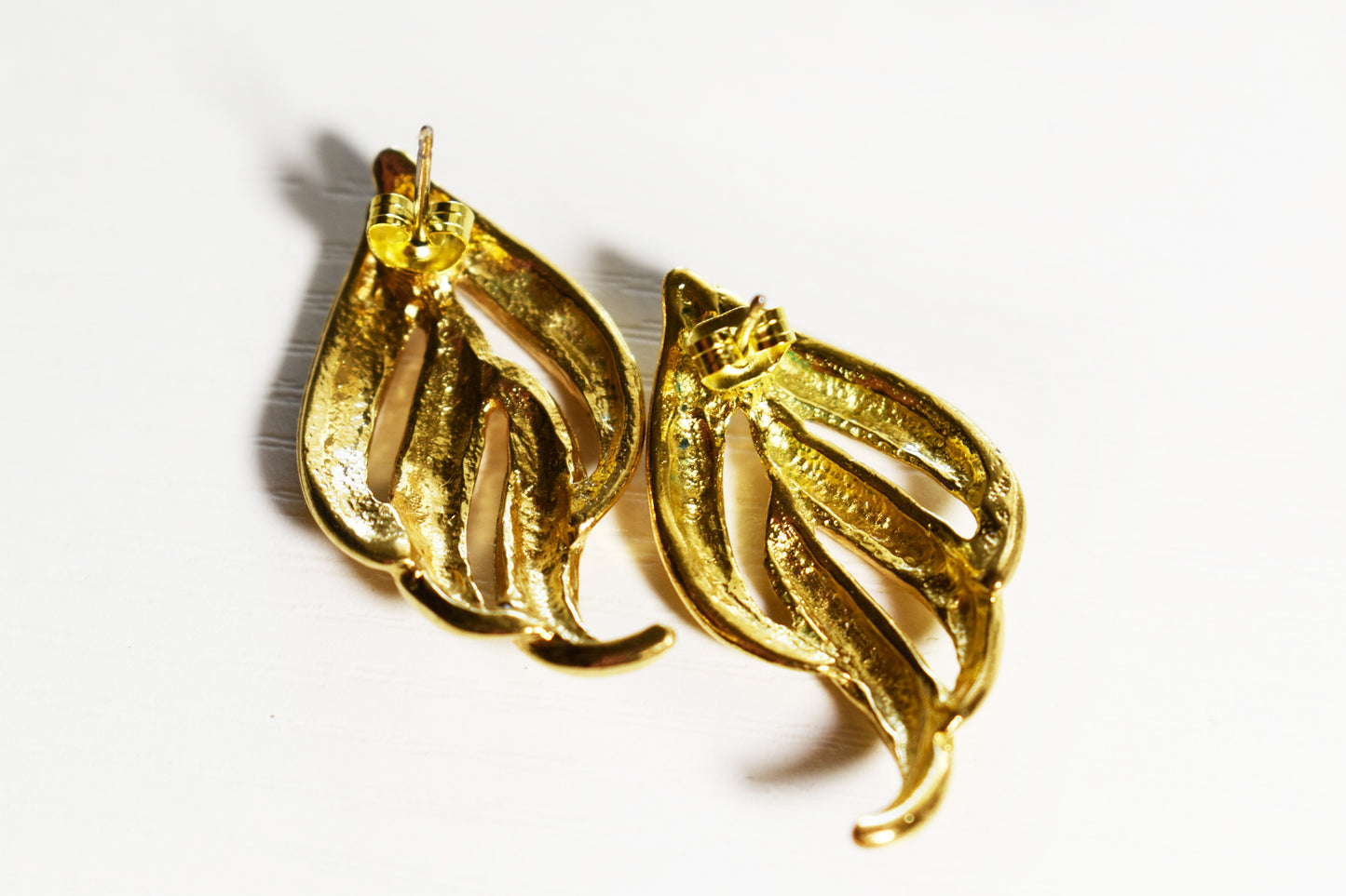 Vintage Leaf Motif Earrings