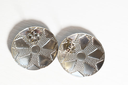 Vintage Optical Star Round Disc Earrings