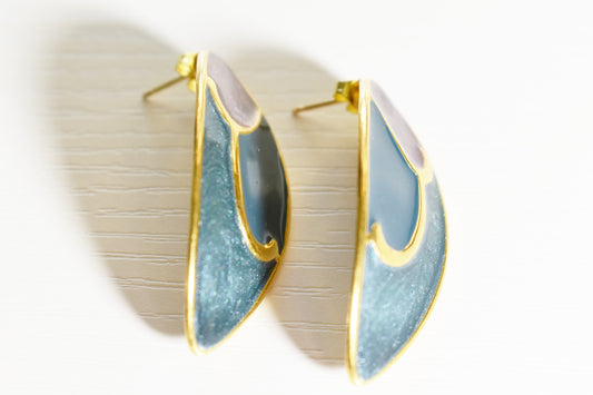 Vintage Simply Whispers Gold-tone Lanceolate Shape Enamel Earrings