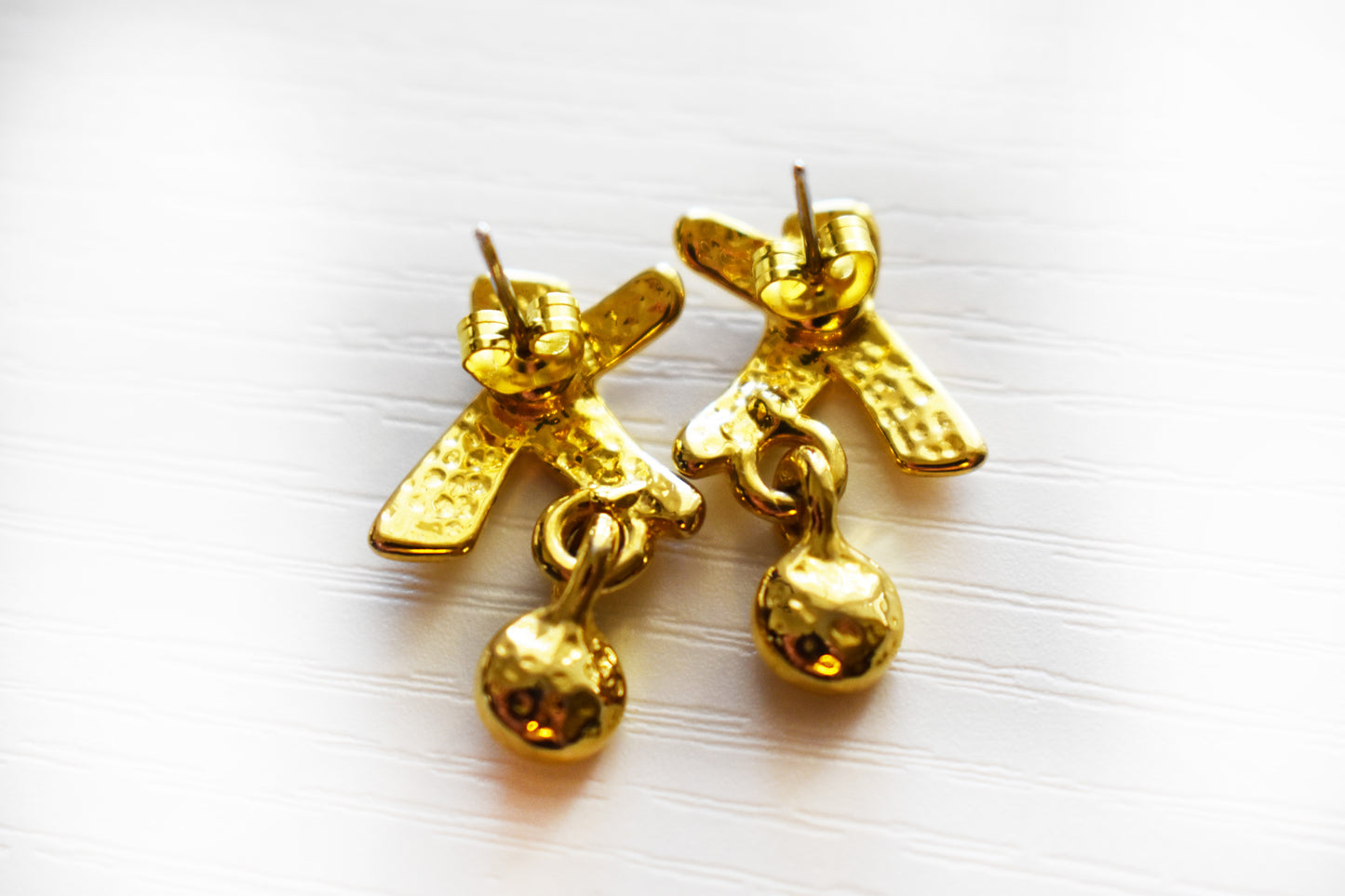 Vintage xo Shape studs with Rhinestone Drop