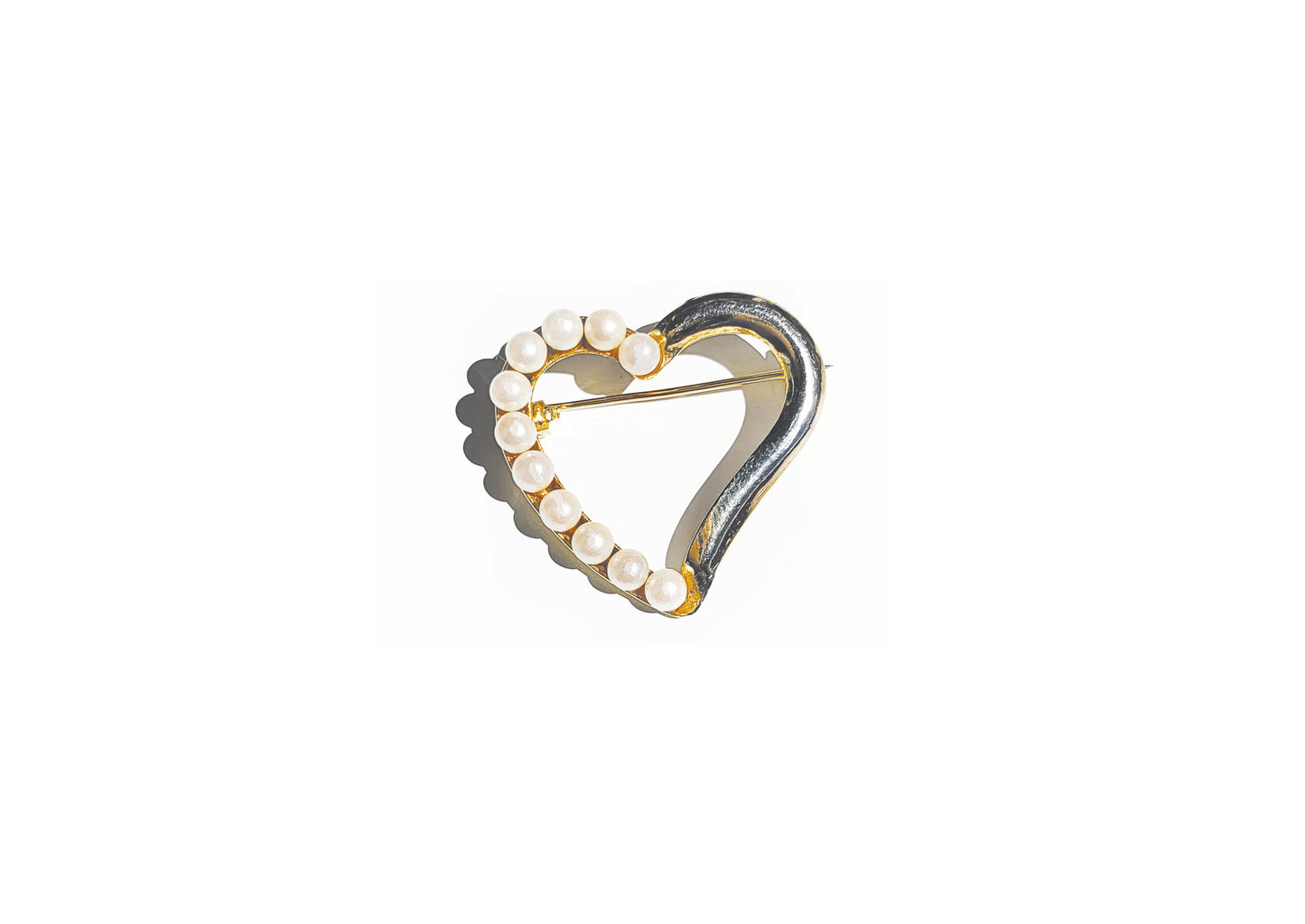 Vintage Gold Tone Heart Brooch with Faux Pearls